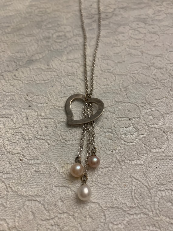Vantel Pearl Necklace Heart Three Pearls Valentin… - image 1
