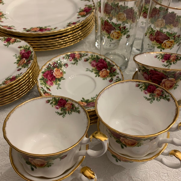 Royal Albert Old Country Roses Replacements Cups  And Saucers Plates Glasses
