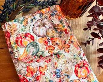 Estuche protector de viaje para Kindle, lector electrónico o libro con diseño de calabaza otoñal. Hecho a mano. Regalo para amantes de los libros. Accesorios.