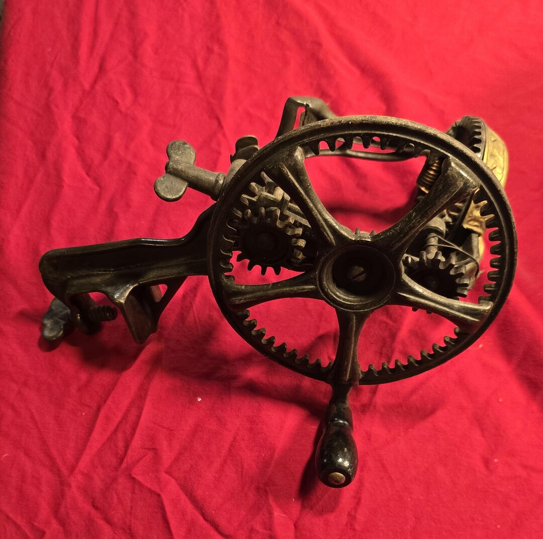 Antique Reading Hardware Hand Crank Apple Peeler - Etsy
