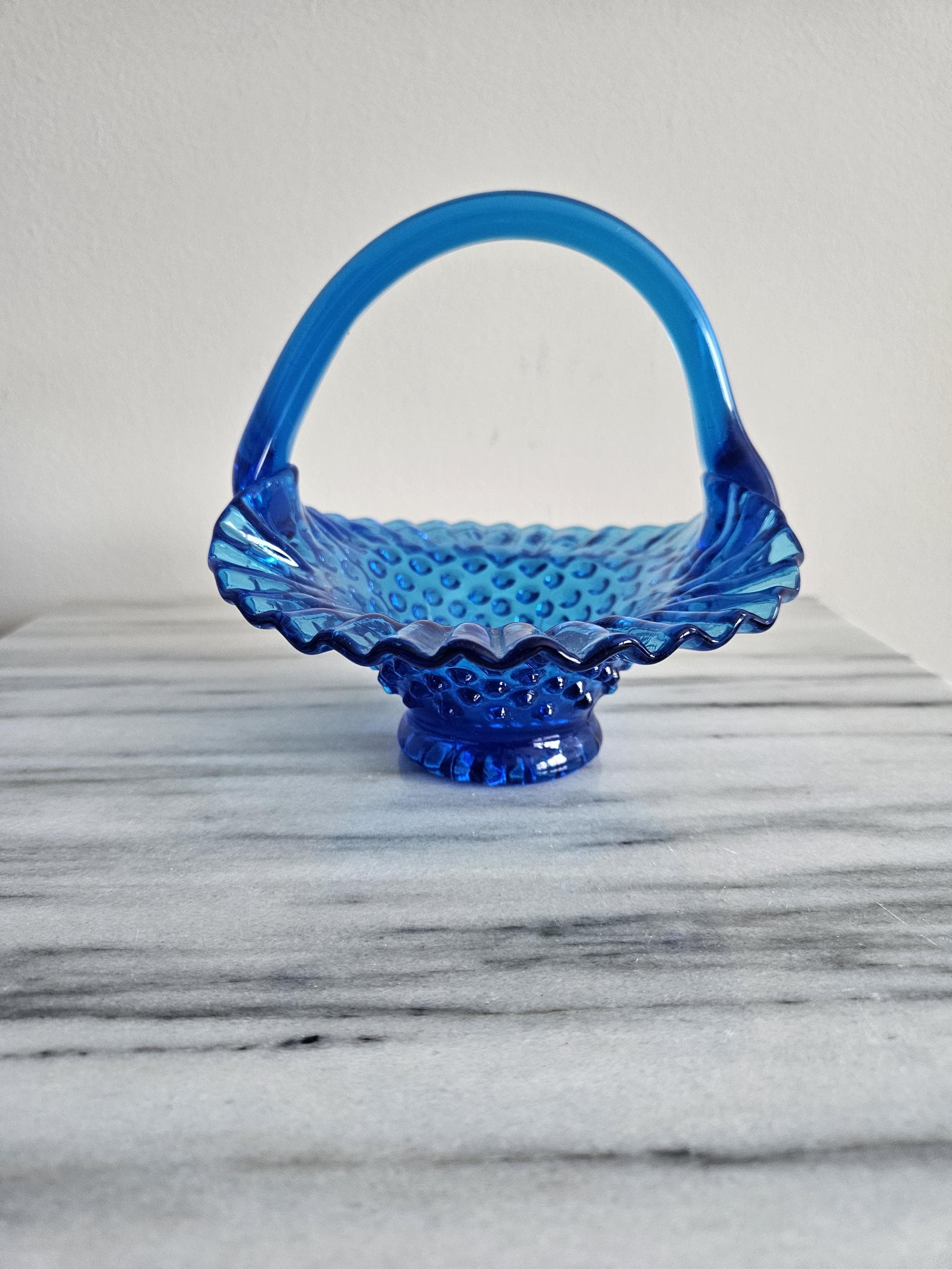 フェントン製のブルーの花籠 Vintage Fenton Colonial Blue Basket - Etsy