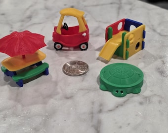 Miniature Little Park Set or Singles. 3D Printed. Perfect for Jumping Spiders  Enrichment Toy
