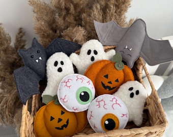 Felt Halloween Decorations – Handmade Spooky Set
