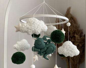 Móbile de bebê dragão: decoração de berçário feita à mão em feltro, gênero neutro