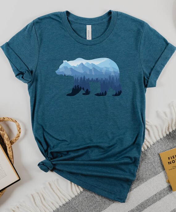 Mountain Bear Graphic Tee, Nature Lover Apparel, Adventure T-Shirt, Gifts for Outdoor Enthusiasts, Unisex Casual Wear, Gifts for Him/Her