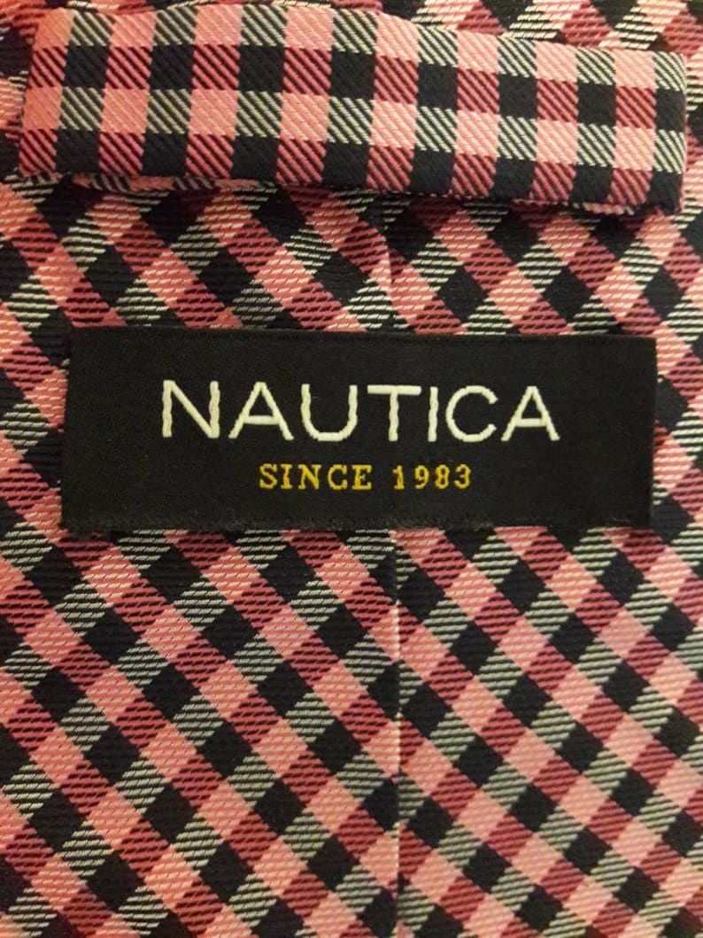 Nautica Silk necktie with pink white and black 60 14 long necktie Big and Tall B/&T