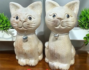 Statuetta di gatto in legno intagliata a mano – Scultura di animale rustico – Statua di gatto in legno fatta a mano – Regalo unico per gli amanti dei gatti – Decorazione per la casa da collezione