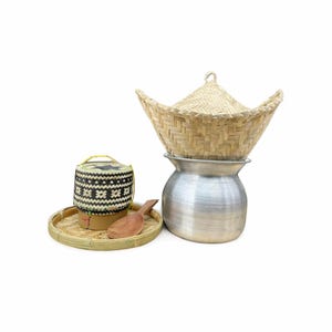 Bambu klibbigt risångkokare traditionell thailändsk köksredskap naturlig handgjord ångkorg kastrull miljövänlig present