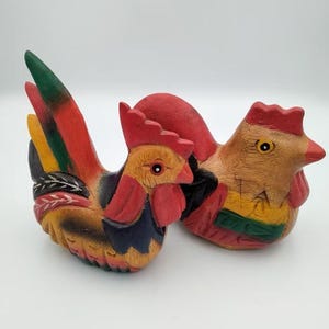 Handgefertigtes geschnitztes Holzhuhn / Hahn / Henne, geschnitztes Holzhuhn, rustikale Wohnkultur, Holzhuhnfiguren, Hühnerholzschnitzerei