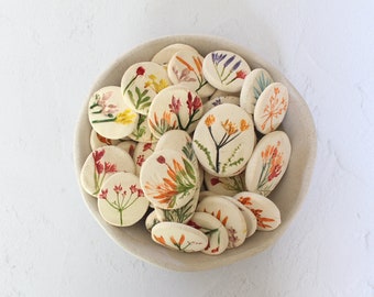 Botanical table decor, Ceramic cabochon, Handmade cabochons, Flower cabochons, Pressed flower, Table decor, Altered art, Jewelry design