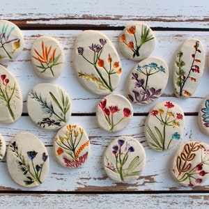 Botanical designs, Ceramic favors, Pressed flower, Ceramic cabochon, Handmade cabochons, Flower cabochons, Table decor, Jewelry design image 10