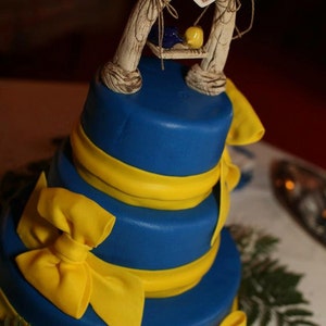 Custom love birds wedding cake topper image 2