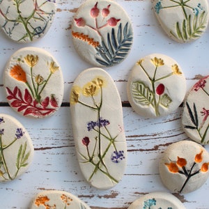 Botanical designs, Ceramic favors, Pressed flower, Ceramic cabochon, Handmade cabochons, Flower cabochons, Table decor, Jewelry design image 3