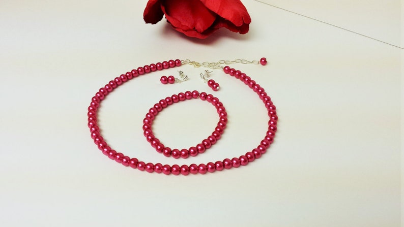 Classic 3 Piece Set Bridesmaid Jewelry Set Prom Jewelry Bridal Set Magenta Pearl Necklace Set Flower Girl Pearl Gift Set