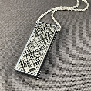 Usb outlet c necklace