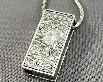 256 GB USB flash drive necklace - Owl