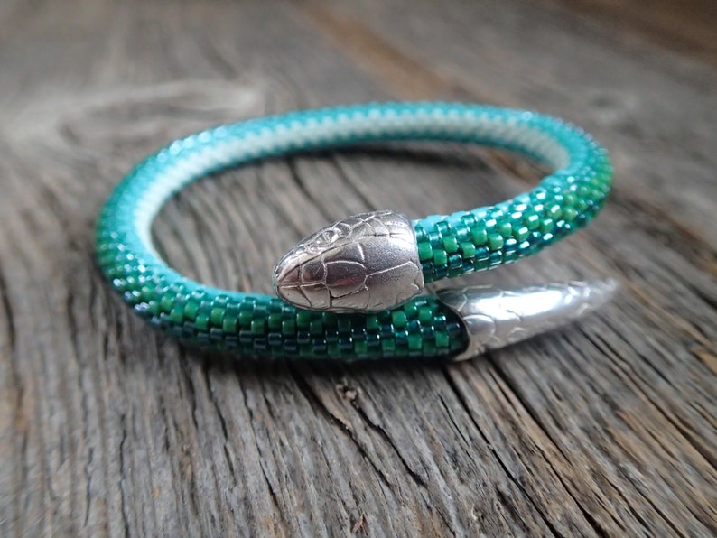 Green Snake bracelet bead crochet with sterling silver image 1