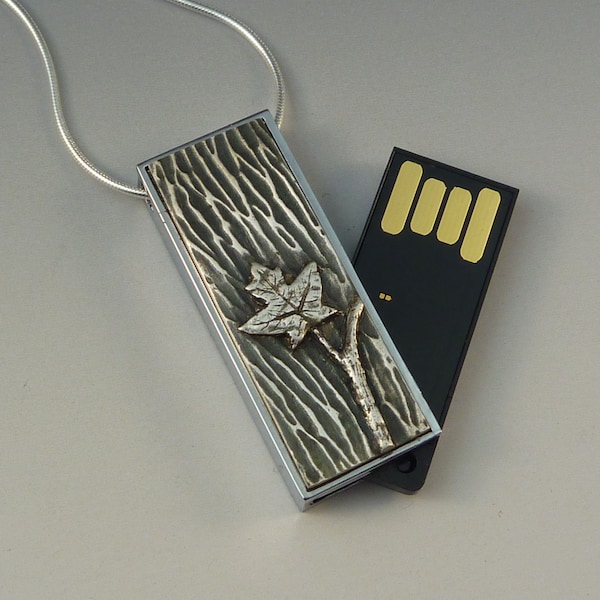 Maple leaf USB 16 GB flash drive necklace - handmade art jewelry