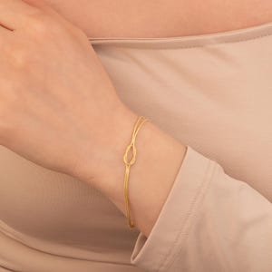 Love Knot Bracelet for Her Infinity Bracelet Bridesmaid Gift Couples Bracelet Birthday Gift for Her Christmas Gift for Girl Friendship Gift