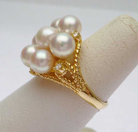 18k Cultured Pearl and 10ptw Diamond Cluster Ring - image 3