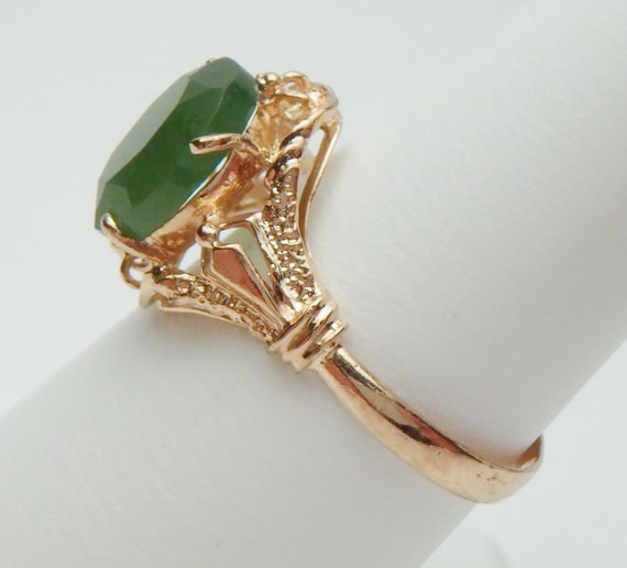 12 kt Nephrite Jade Ring Yellow Gold 1970s - image 3