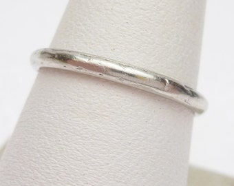 Platinum Etched Wedding Band 1923