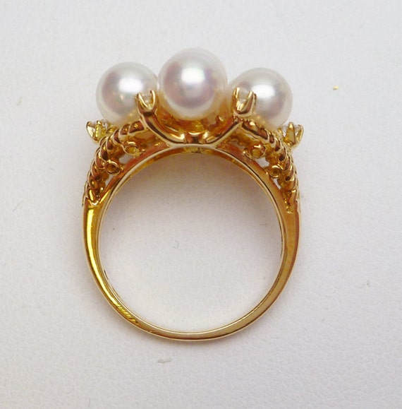 18k Cultured Pearl and 10ptw Diamond Cluster Ring - image 4