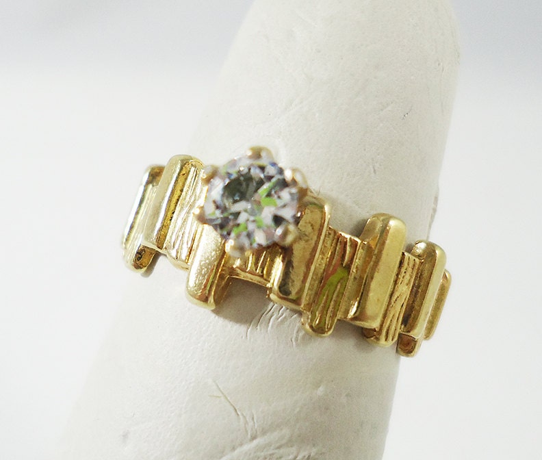 Karatclad 18K HGE Jagged Edge White CZ Solitaire Ring