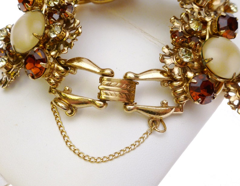 Delizza /& Elster Juliana Cream Mopnstone with Brown and Light Green Rhinestones Demi Parure 1950s Bracelet and Earrings Set Gold Tone