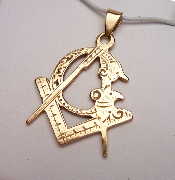 14k Masonic Square and Compass Pendant - image 1
