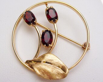 14k Garnet Tulip Flower Pin