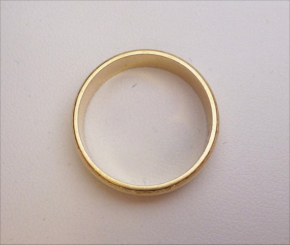 14k Etched Two Tone Band - image 4