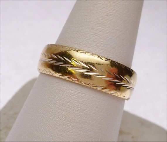 14k Etched Two Tone Band - image 1