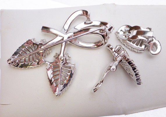 Mazer Bros Clear Rhinestone Leaf Demi Parure Broo… - image 4