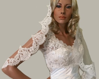 Ivory Fingertip Mantilla Wedding Veil - French Alencon Lace Applique