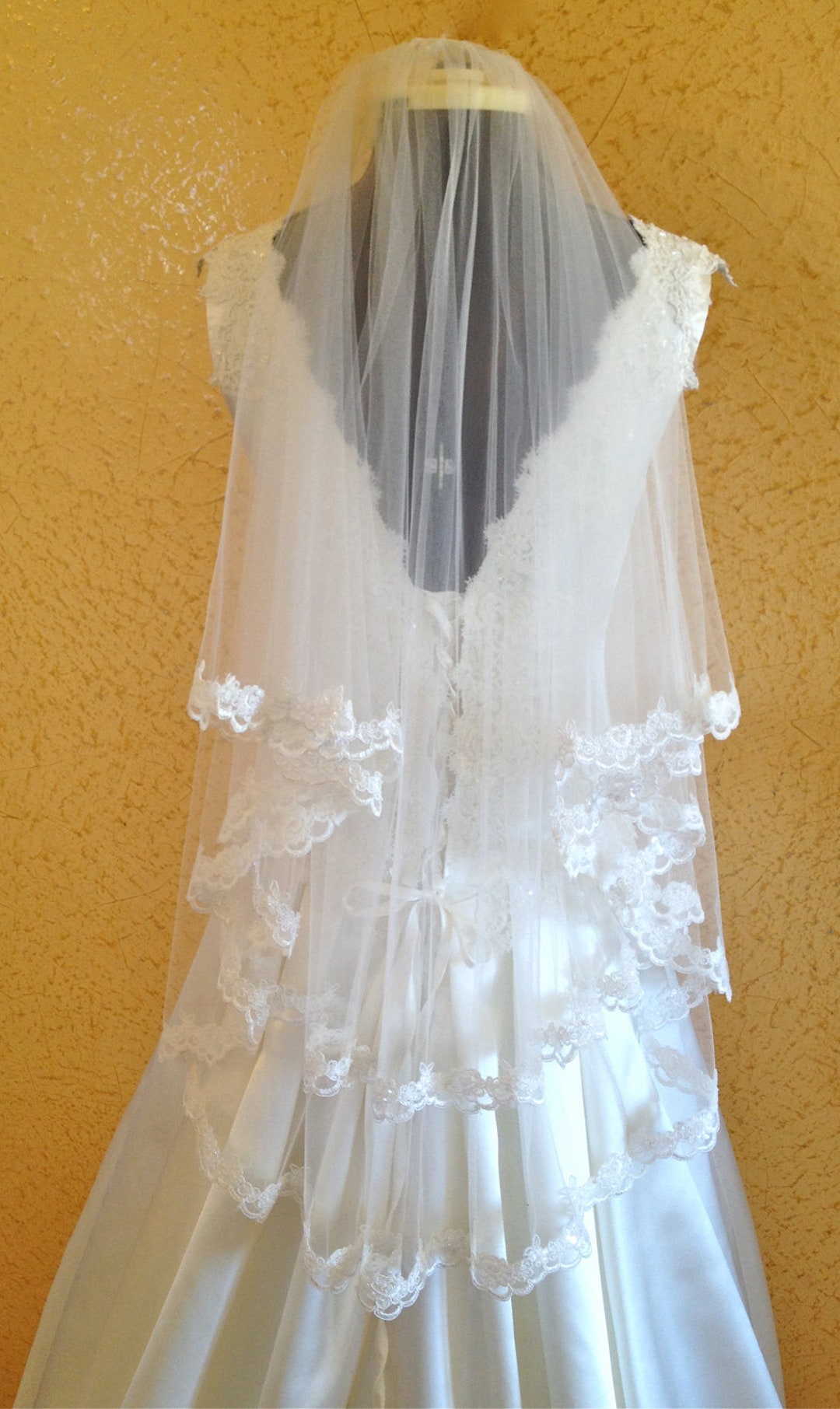 Lace Veil Wedding Veil in Two Tier Scalloped Beaded Lace - Etsy