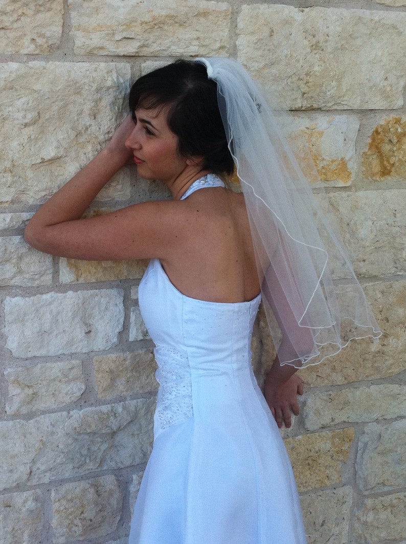 Bridal Veil with Curly Edge Elbow Length, single tier in white, ivory or champagne image 2