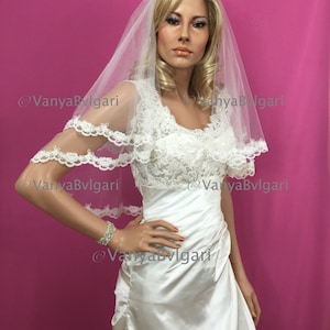 Two tier veil in waist length with beaded lace edge design of scalloped flowers, bridal veil in two layers with lace edge, wedding veil