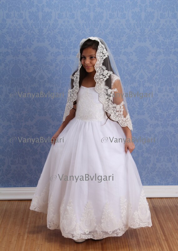CATHOLIC CONFIRMATION FLOWER GIRL IVORY VEIL COMMUNION LACE VEIL MANTILLA