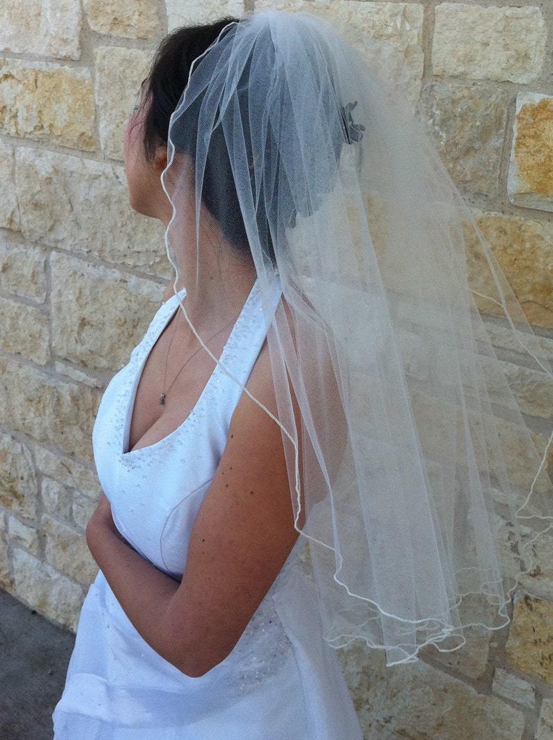 Bridal Veil with Curly Edge Elbow Length, single tier in white, ivory or champagne image 3