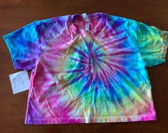 Women's tie dye crop top - rainbow swirl
