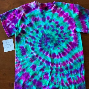 Tie dye t-shirt - teal/purple swirl