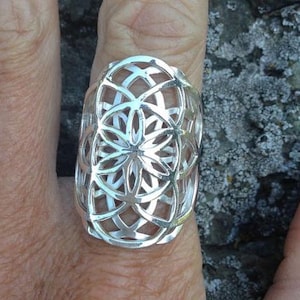 Anel de semente de vida de prata / Anel de flor da vida / Geometria sagrada de prata esterlina / Anel de mandala geométrica de meditação espiritual - R303