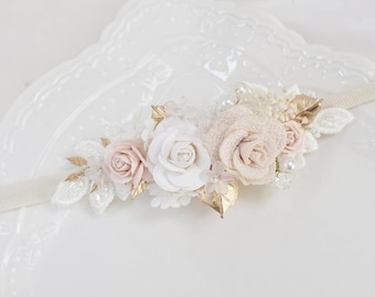 Baptism baby girl headband, flower baby girl headband, newborn beby wreath, pink and white baby girl headband, flower crown for baby girl.
