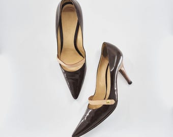 Escarpins vintage Louis Vuitton Mary Jane en cuir verni, année 2000 (UE 36,5 / US 6,5)