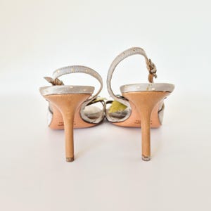 Valentino SS 2004 Slingbackklackar, Blå Prickiga Blommor, EU 37 / US 7 bild 9
