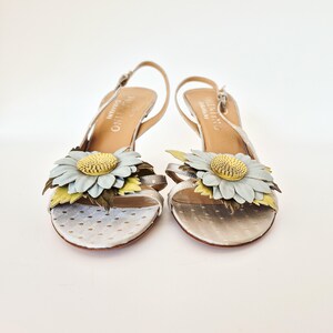 Valentino SS 2004 Slingbackklackar, Blå Prickiga Blommor, EU 37 / US 7 bild 8