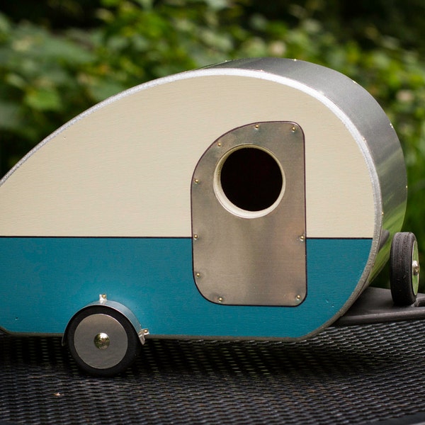 Vintage Teardrop Camper Birdhouse