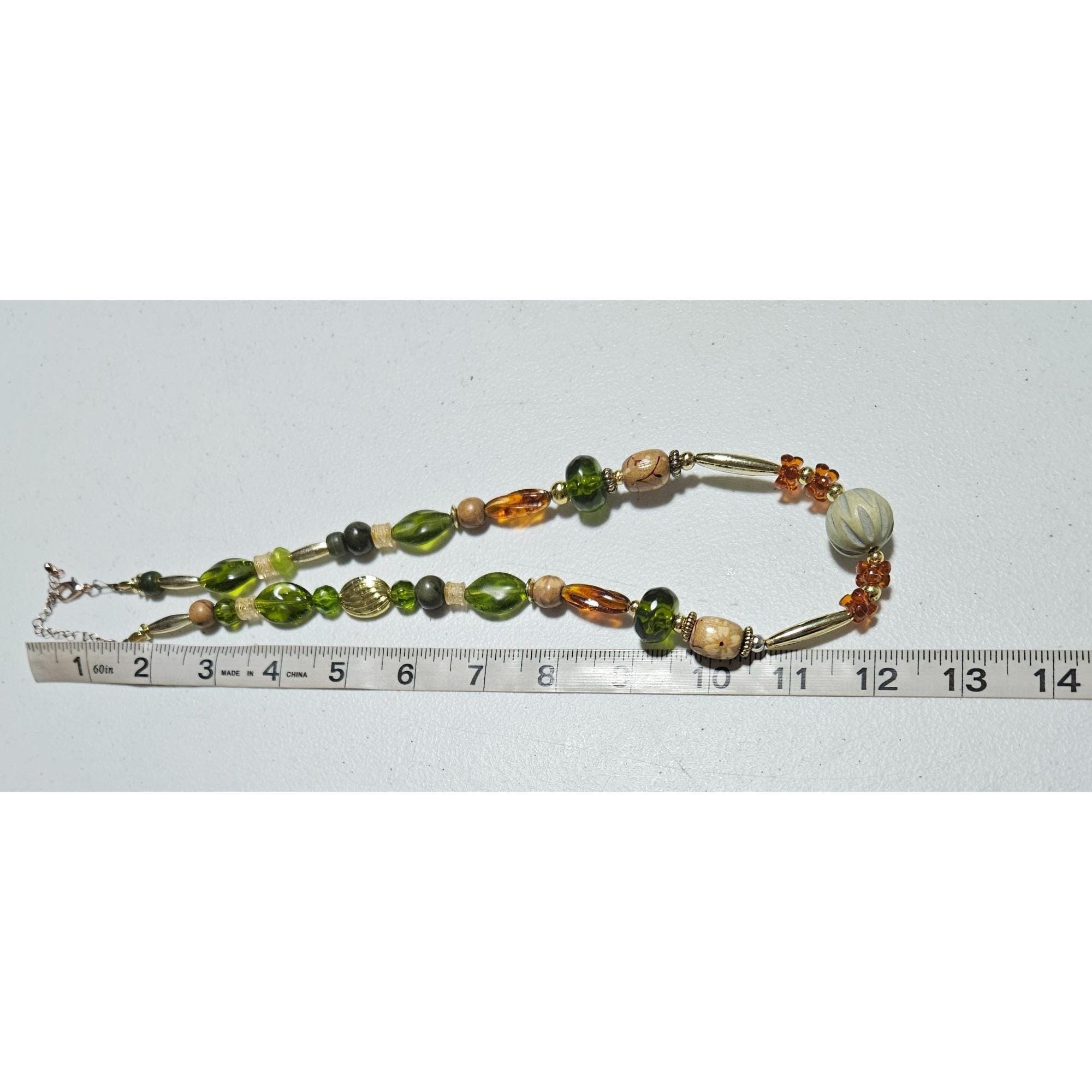 Collier Vintage Perles Vertes Et Ambre - Très Bon état - Plastique - Bijou Rétro