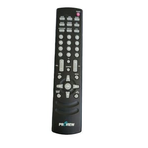 Puede incluir: Mando a distancia negro con una cara y botones plateados. Los botones están etiquetados con números, canal arriba y abajo, volumen arriba y abajo, menú, salida, fuente, TV, OK, y más. El mando a distancia tiene la palabra "PROVIEW" impresa en la parte inferior.